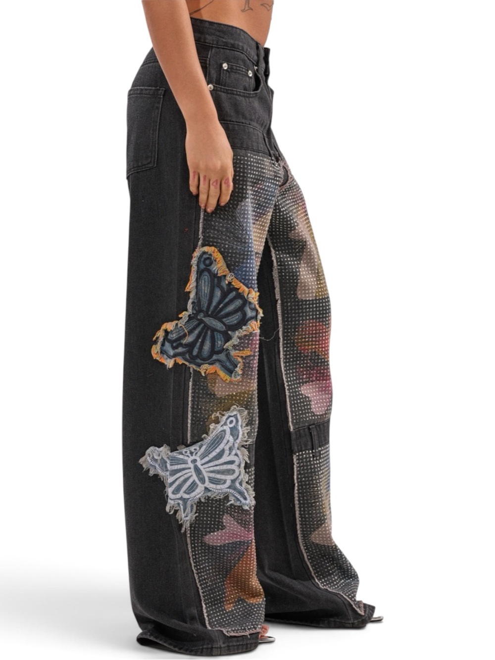BUTTERFLY EFFECT RELAXED DENIM AND RHINESTONE EMBELLISHMENTS - Picture 2 of 6